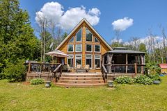 1367 Pickerel and Jack Lake Road, Armour, ON P0A 1C0