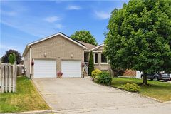 41 Griffiths Drive, Brant, ON N3L 4B6