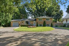 204 Main Street E, Grimsby, ON L3M 1P6