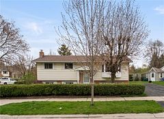 602 Highpoint Avenue, Waterloo, ON N2L 4N1