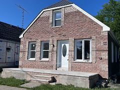 96 George Street, Lanark Highlands, ON K0G 1K0