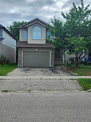 992 Copper Leaf Crescent, Kitchener, ON N2E 3W3