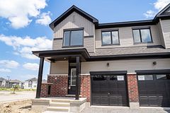 735 HAFLINGER Row, Stittsville - Munster - Richmond, ON K0A 2Z0