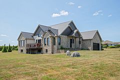 103 Binnacle View Drive, Front of Leeds & Seeleys Bay, ON K7G 2V5