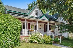 217 Gore Street E, Perth, ON K7H 1K6
