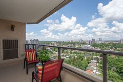 6 Willow Street 2008, Waterloo, ON N2J 4S3