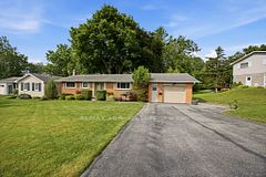 88 Hillside Avenue, Norfolk, ON N4B 1Y3