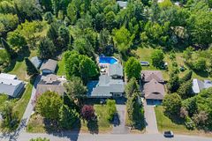 46 Meadow Heights Drive, Bracebridge, ON P1L 1A2