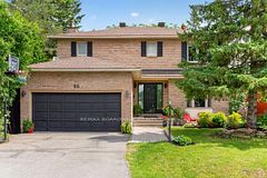 86 Vanstone Drive, Kanata, ON K2L 3T1