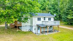 1468 Barry Line, Algonquin Highlands, ON K0M 1J0