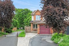 70 College Circle, Overbrook - Castleheights and Area, ON K1K 4R8