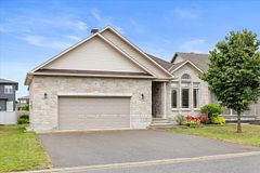 817 Platinum Street, Clarence-Rockland, ON K4K 0J2