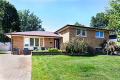 131 Coreen Crescent, North Bay, ON P1A 3G1