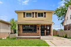 1360 Goyeau Street, Windsor, ON N8X 3L1