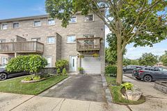1155 Paramount Drive 22, Hamilton, ON L8J 2N4