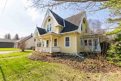 303022 Grey 15 Road, Meaford, ON N0H 1B0