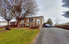 580 Gavin Court 1, Kingston, ON K7M 8B3