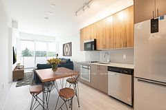 415 Main Street W 411, Hamilton, ON L8P 0C9