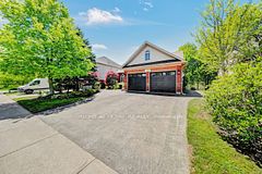 126 Moore Crescent, Hamilton, ON L9G 4Z8