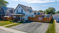 267 Killaly Street E, Port Colborne, ON L3K 1P2