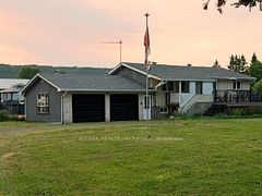 5751 Hwy 61, Neebing, ON P7L 0B1