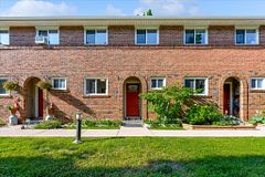 125 Livingston Avenue 41, Grimsby, ON L3M 4S5