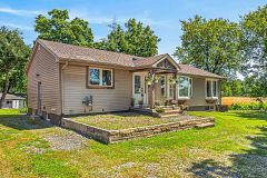 129 Aldercrest Avenue, Hamilton, ON L9B 1L3