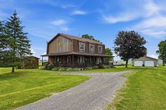 2720 County 10 Road, East Hawkesbury, ON K0B 1R0