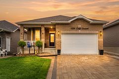 1224 Carfa Crescent, Kingston, ON K7P 0M7