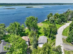 35 Westview Drive, Kawartha Lakes, ON K0L 2W0