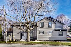 39 Welland Avenue S 1, St. Catharines, ON L2R 2M4