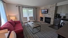 54-203 Deerhurst Drive 54-203, Huntsville, ON P1H 2E8