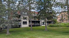 52-205 Deerhurst Drive, Huntsville, ON P1H 2E8