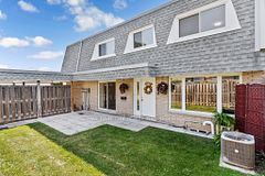 14 Williamsburg Road 51, Kitchener, ON N2E 1W1