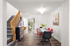 212 Provender Avenue, Manor Park - Cardinal Glen and Area, ON K1K 4N7