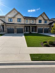 30 Braun Avenue, Tillsonburg, ON N4G 0K8