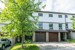 80 Old Country Drive 41, Kitchener, ON N2E 2E5