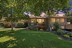25 Saveryn Road, Hamilton, ON L9B 1N4