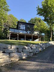51 Bishop Lane, Prince Edward County, ON K0K 1G0