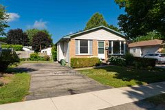 32 Brunswick Avenue, London North, ON N6G 3K8