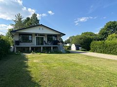2 McLean Boulevard W, Augusta, ON K0E 1P0