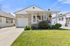 6324 Taylor Street, Niagara Falls, ON L2G 2G1