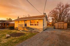 3007 Princess Street, Kingston, ON K7L 4V2