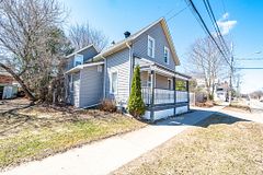 430 Mary Street, Pembroke, ON K8A 5W7