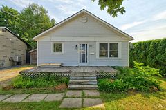 254 Marlborough Street, South Huron, ON N0M 1S2
