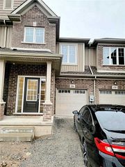 134 Sycamore Street, Welland, ON L3C 0H9