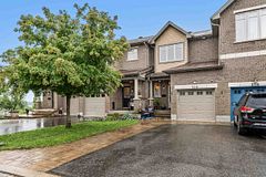 510 Knotridge Street, Orleans - Convent Glen and Area, ON K1W 0C7