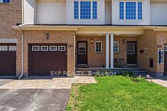321 Brigitta Street, Kanata, ON K2S 0H8