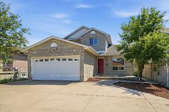 448 STONE CHURCH Road E, Hamilton, ON L9B 2A2