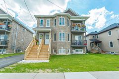 1232 Cumberland Street B, Cornwall, ON K6J 4K5